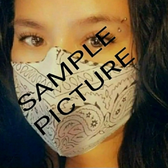 Ladybugs pink face mask - Picture 2 of 2